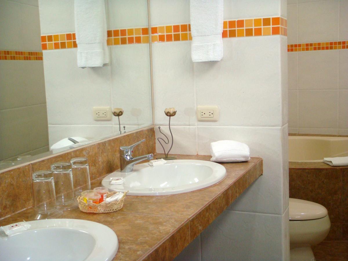 Kajaca Suite Hotel Tomicaya Exteriör bild